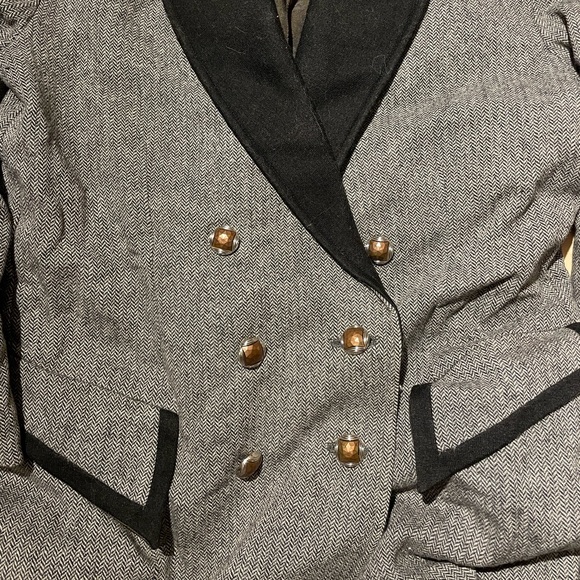 Vintage Menswear Inspired Lapel Herringbone Blazer - Picture 8 of 10